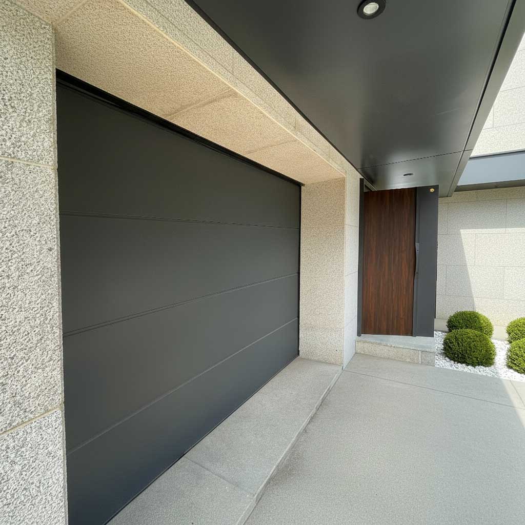 ປະຕູ Garage ທົນທານທີ່ຖືກອອກແບບມາສໍາລັບການນໍາໃຊ້ໃນໄລຍະຍາວ