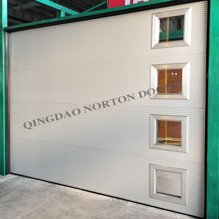 ປະຕູ garage ອັດຕະໂນມັດທີ່ມີອາລູມິນຽມໂລຫະປະກອບແກ້ວປ່ອງຢ້ຽມ