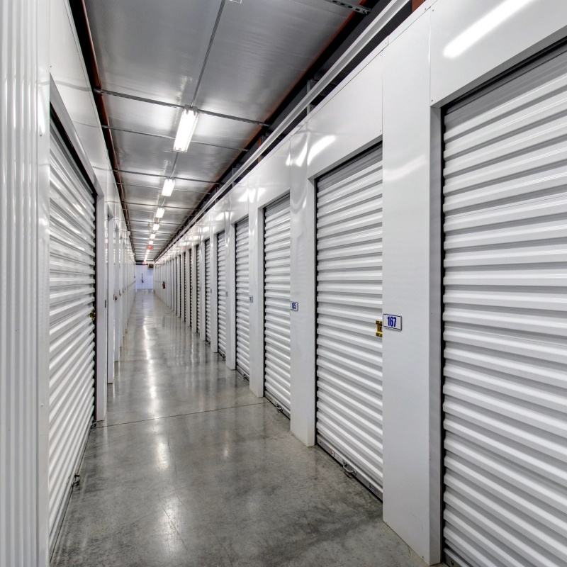 ປະຕູມ້ວນເຫຼັກ